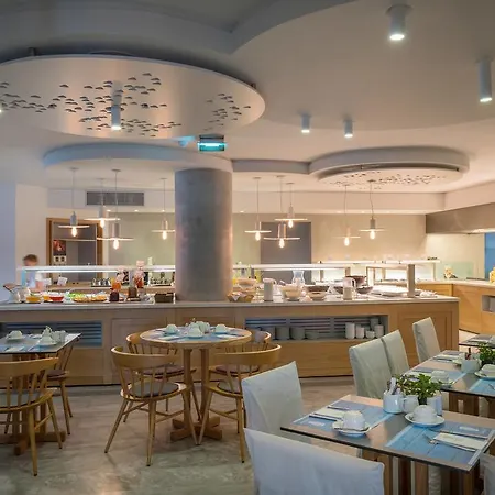 Nefeli Hotel